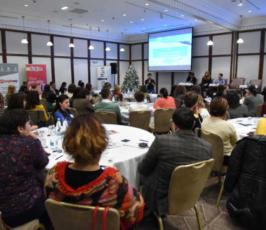 CSR Business Mark 2015