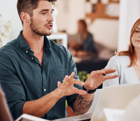 Cum sa depasesti obiectiile clientilor si sa inchizi vanzarea