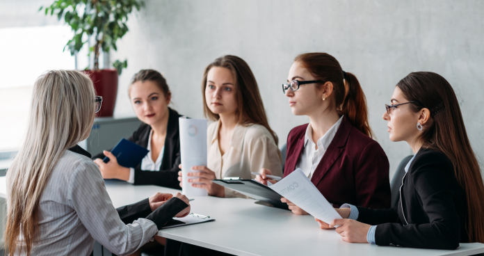 Cum sa recrutezi angajati de top fara buget mare