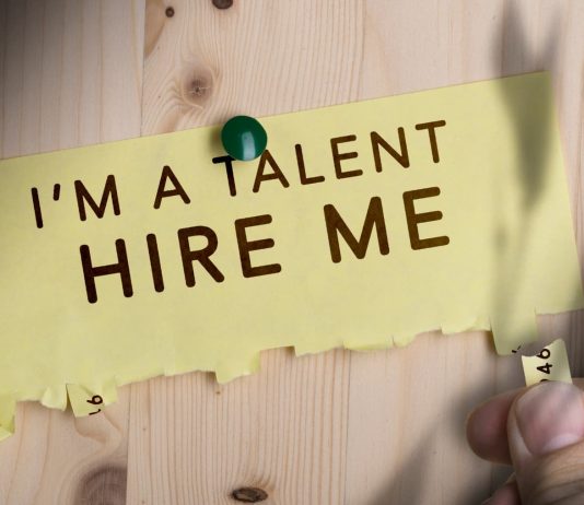 5 metode prin care poti descoperi talente ascunse in piata muncii