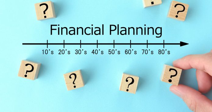 7 pasi pentru a-ti face un plan financiar solid inainte de lansarea afacerii