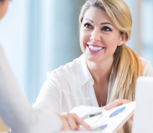 De ce trebuie sa educi clientul inainte de a-i vinde un produs